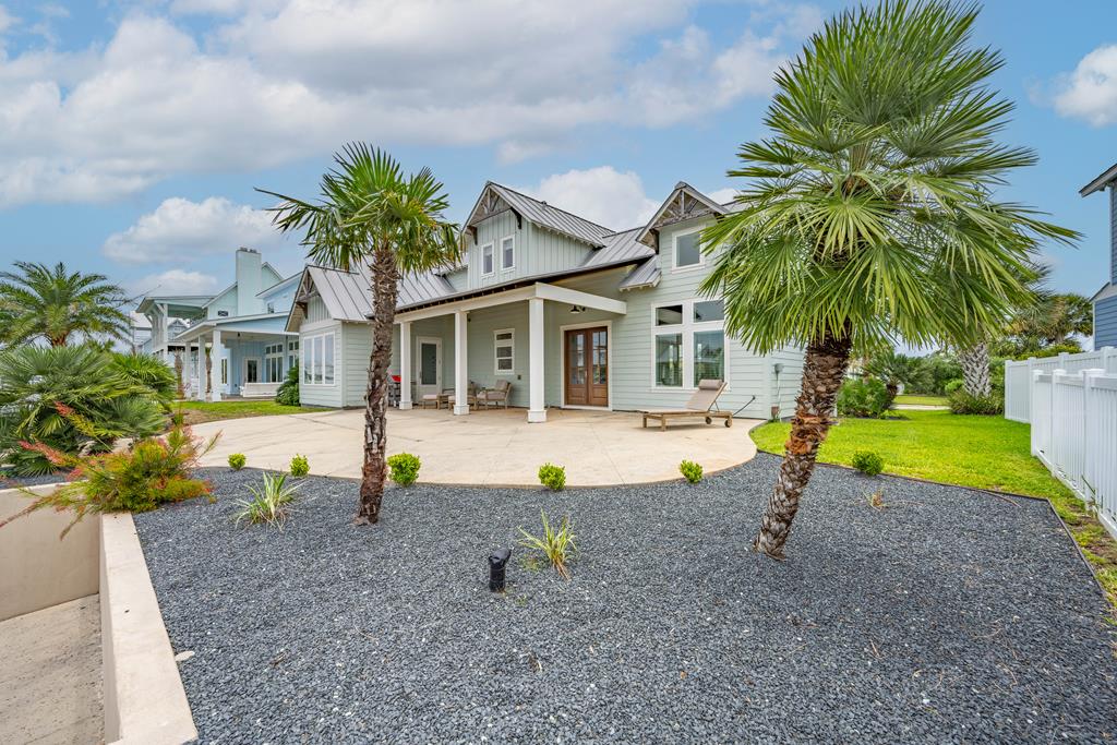 1006 Saint Johns Ct