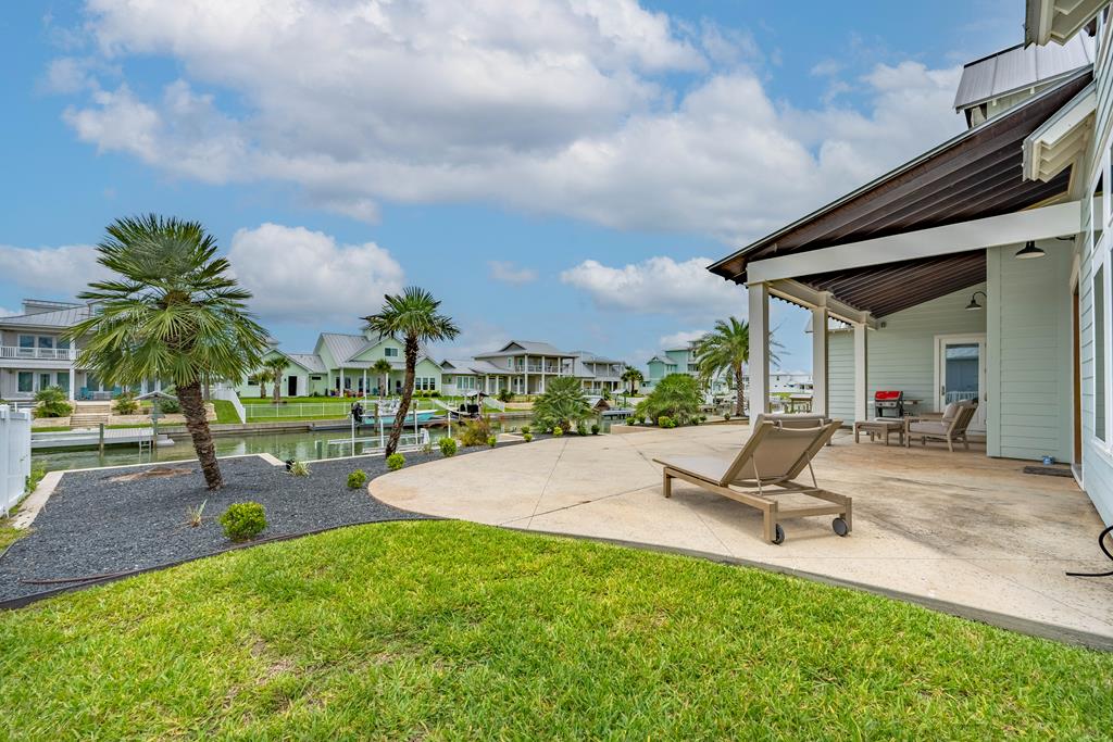1006 Saint Johns Ct