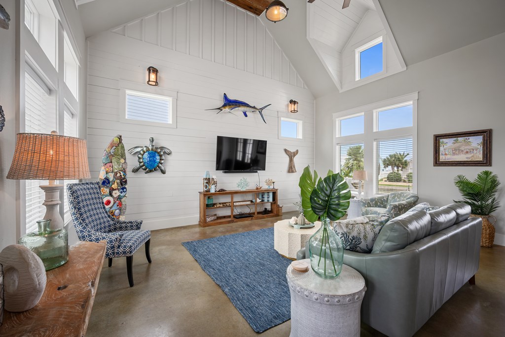 1006 Saint Johns Ct