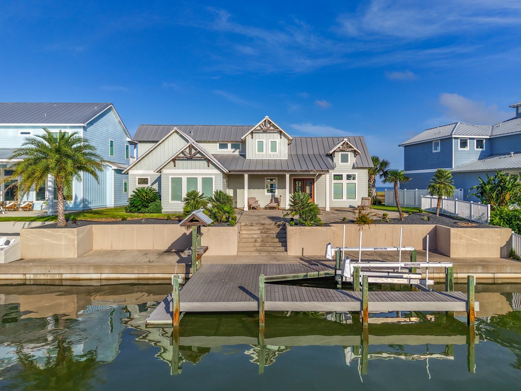 1006 Saint Johns Ct