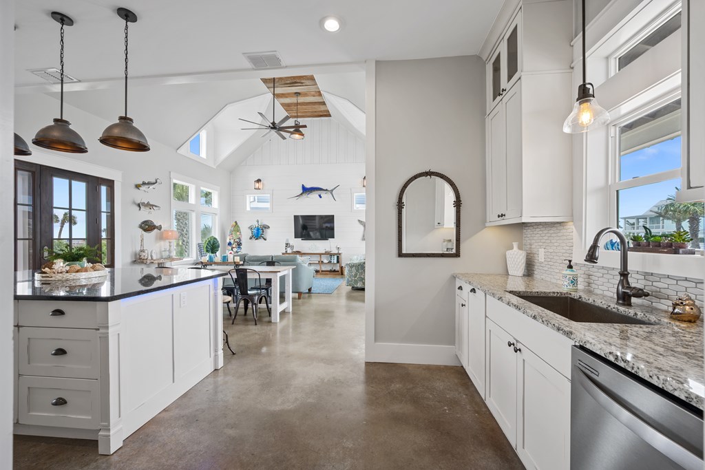 1006 Saint Johns Ct