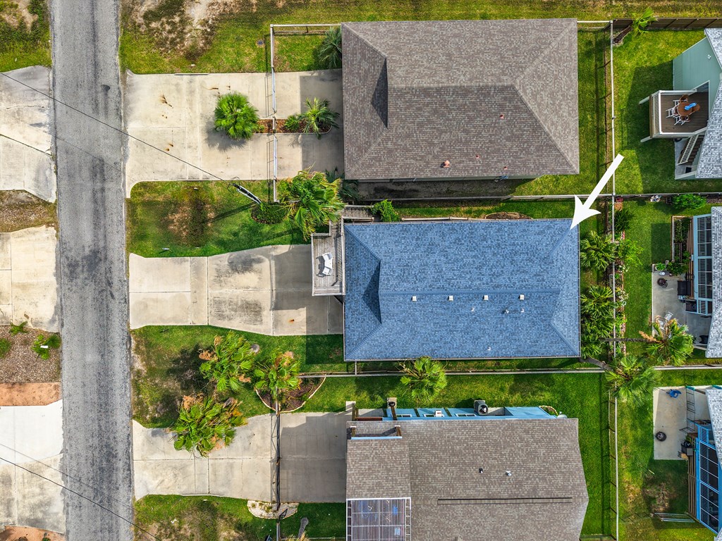 1027 S Magnolia