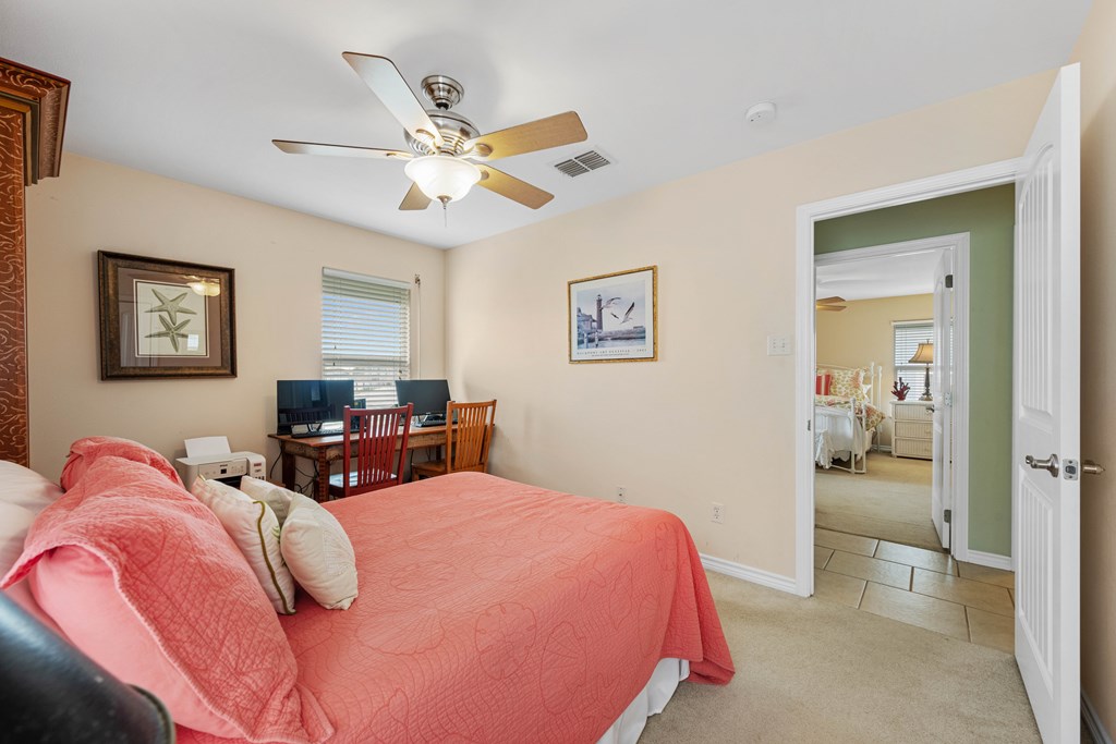 1027 S Magnolia
