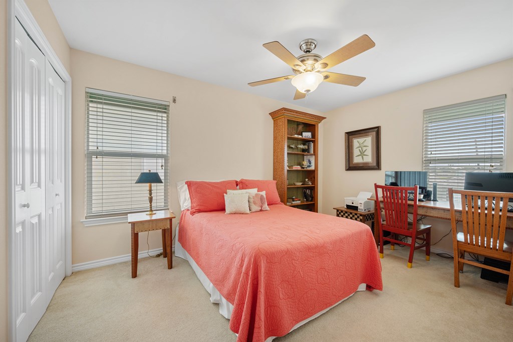 1027 S Magnolia