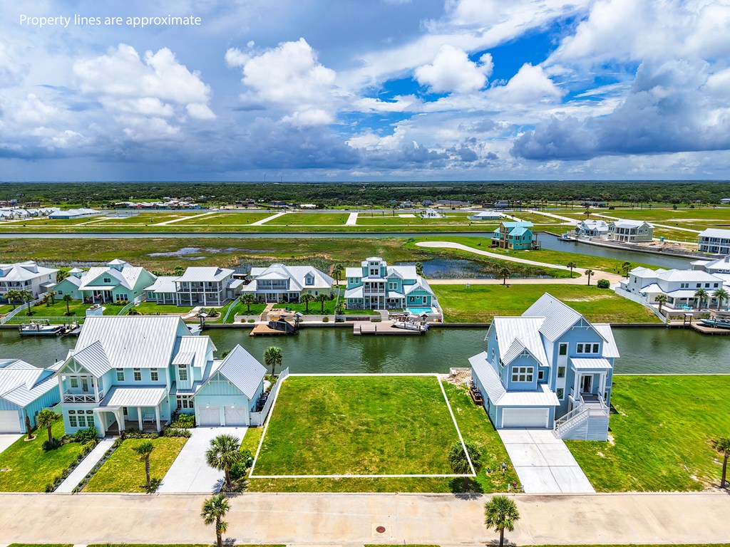 1018 Saint Johns Ct