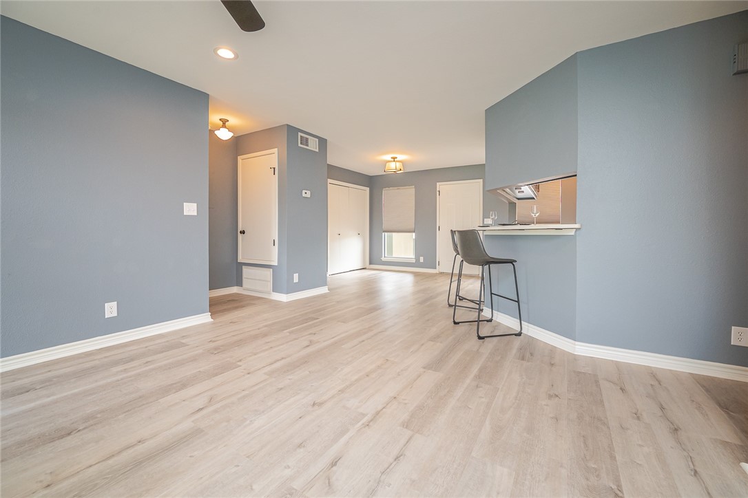 302 St Andrews G-203