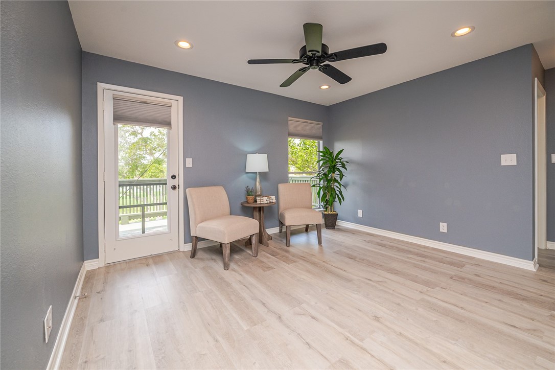 302 St Andrews G-203