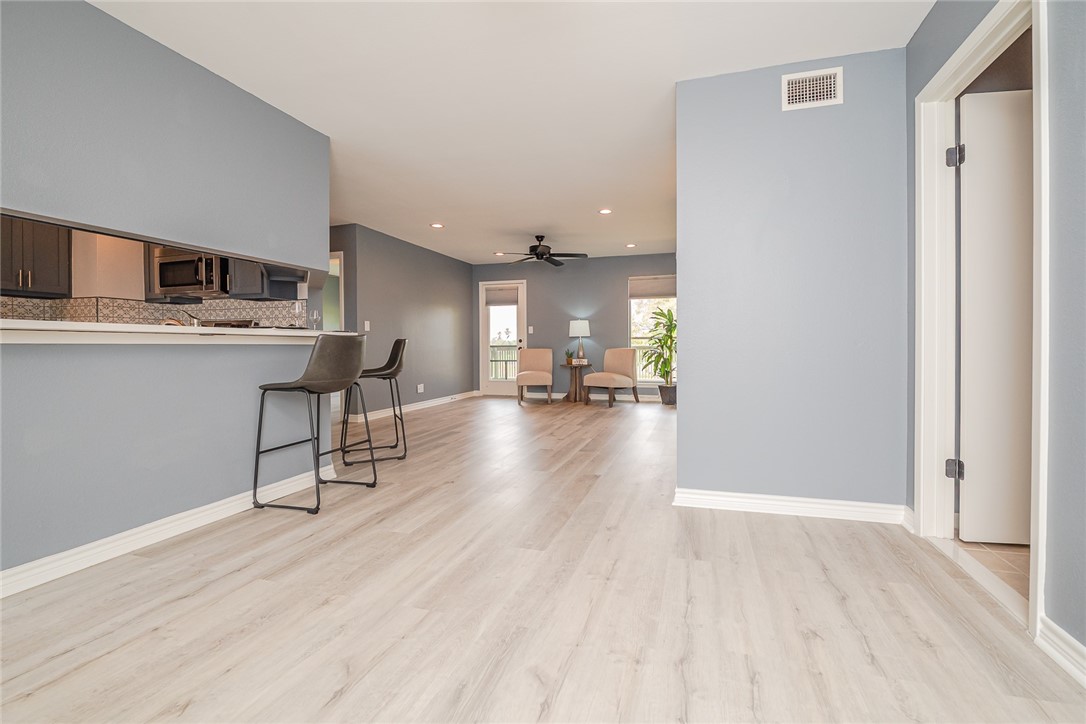 302 St Andrews G-203