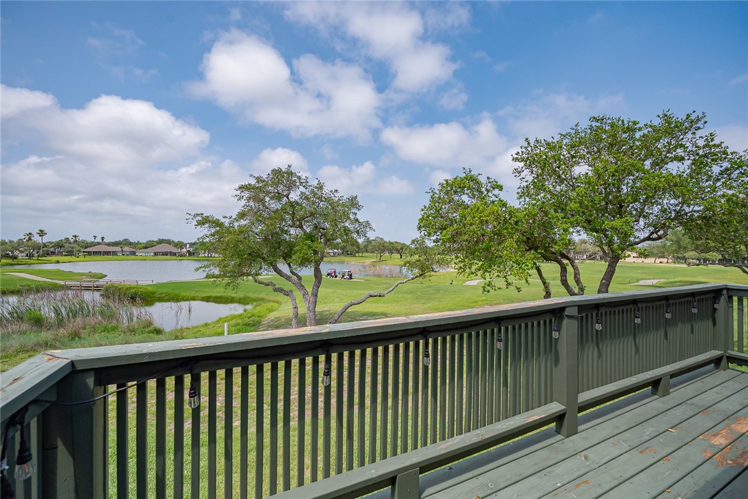 302 St Andrews G-203