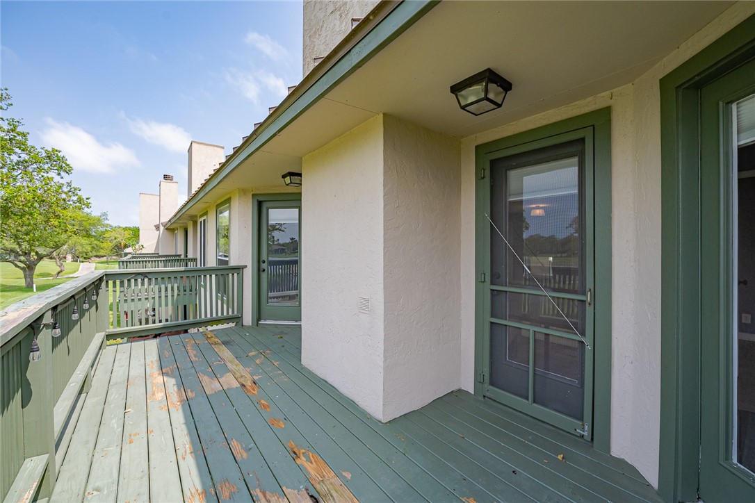 302 St Andrews G-203