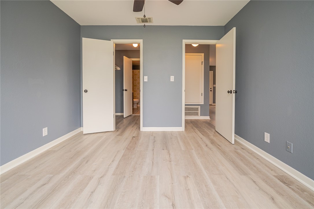 302 St Andrews G-203