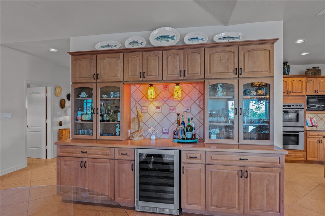 314 Bayview Dr