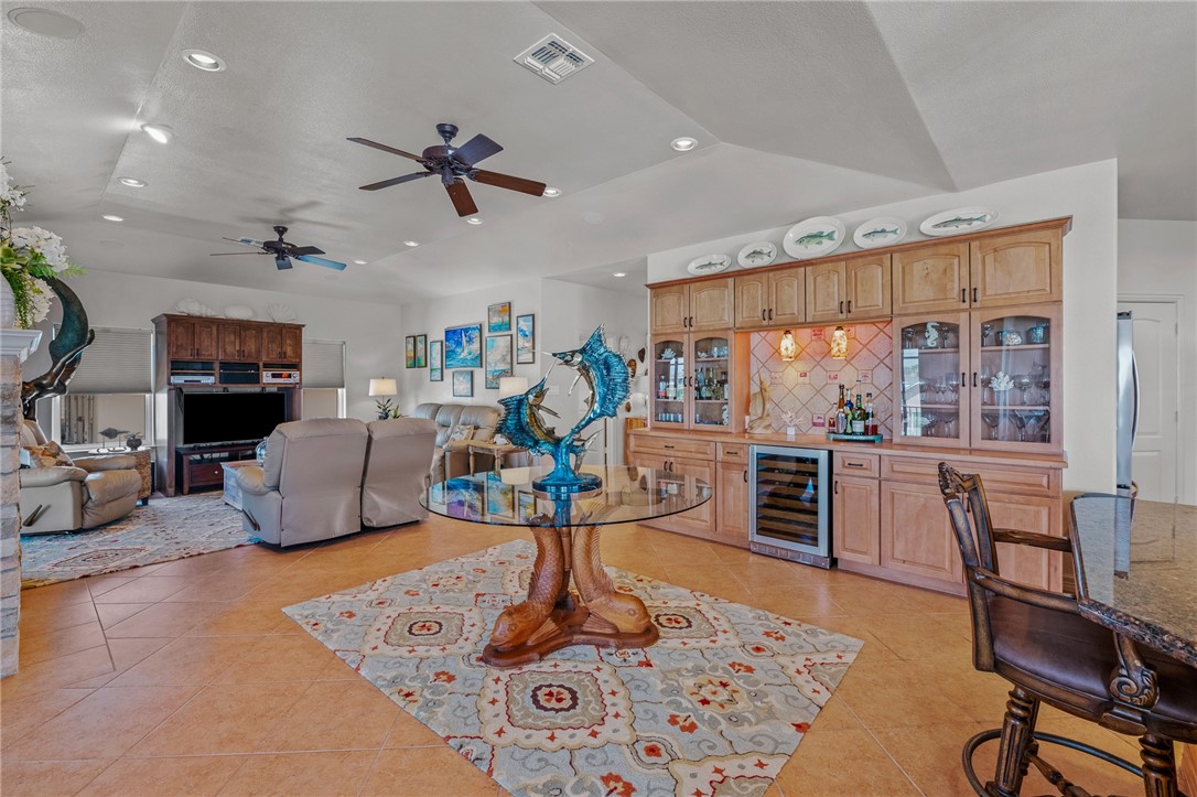 314 Bayview Dr