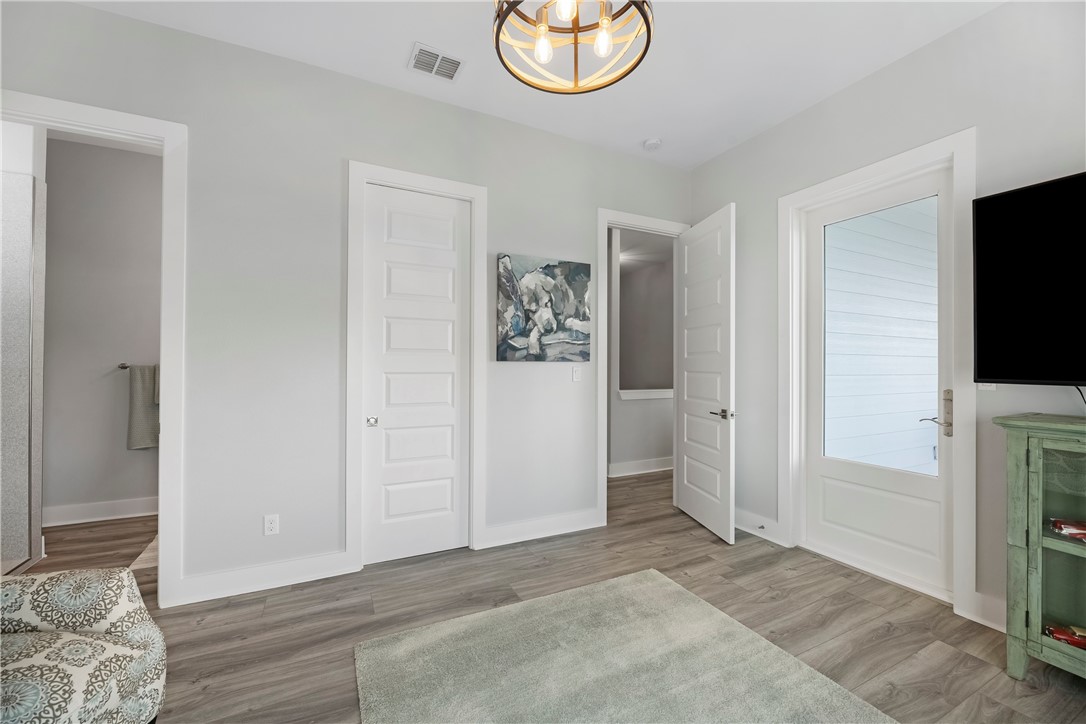 1010 Grand Cayman Ct