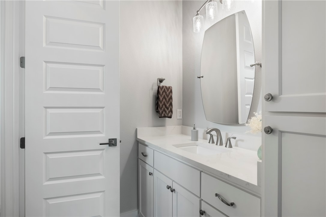 1010 Grand Cayman Ct