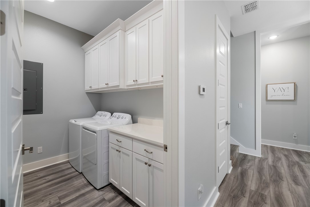 1010 Grand Cayman Ct