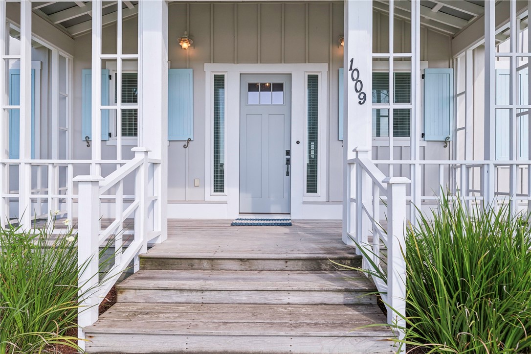 1009 Fiji Dr