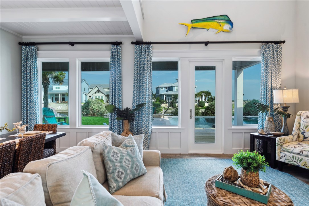 1009 Fiji Dr