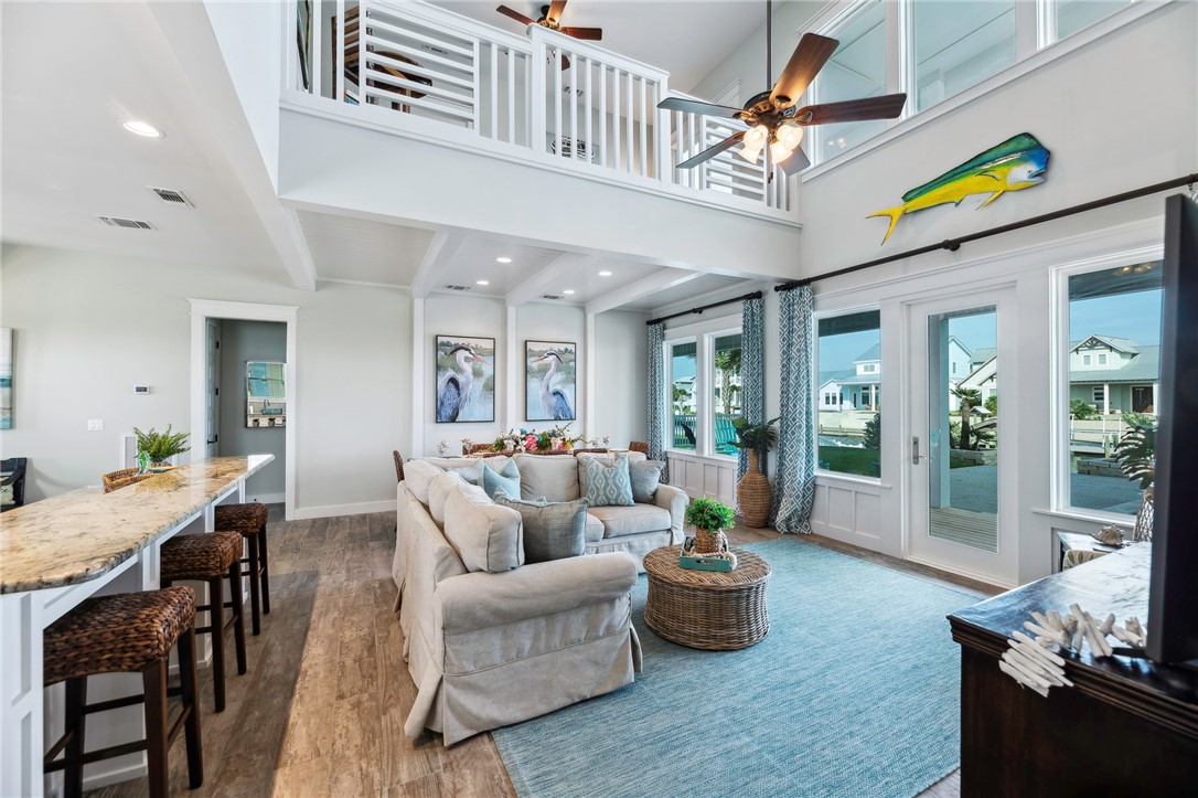 1009 Fiji Dr