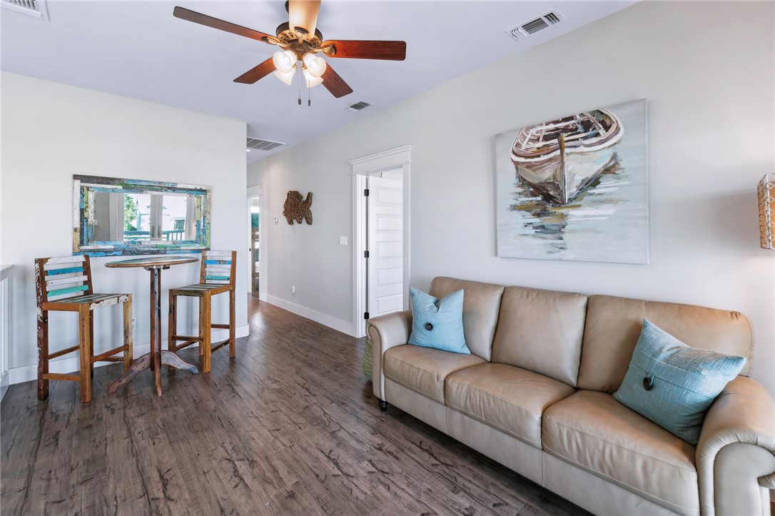 1009 Fiji Dr