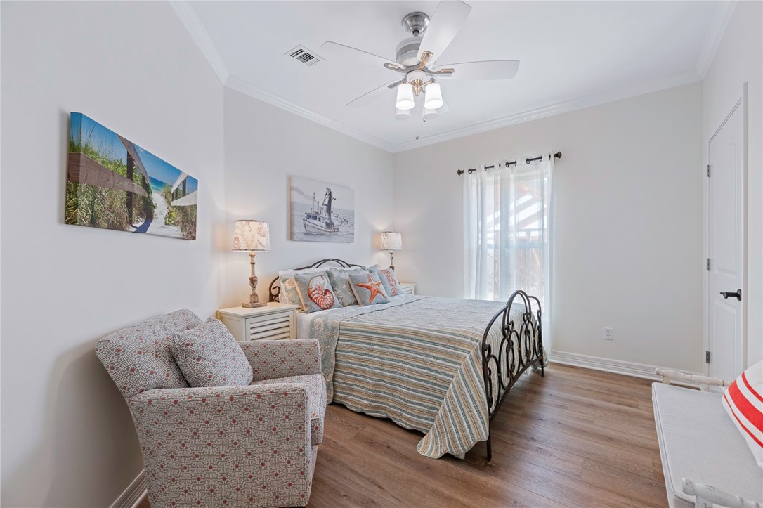 317 Bayview Dr