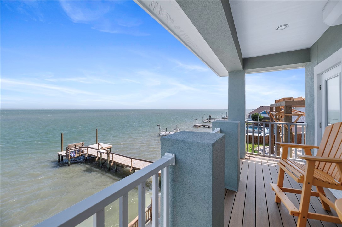 317 Bayview Dr