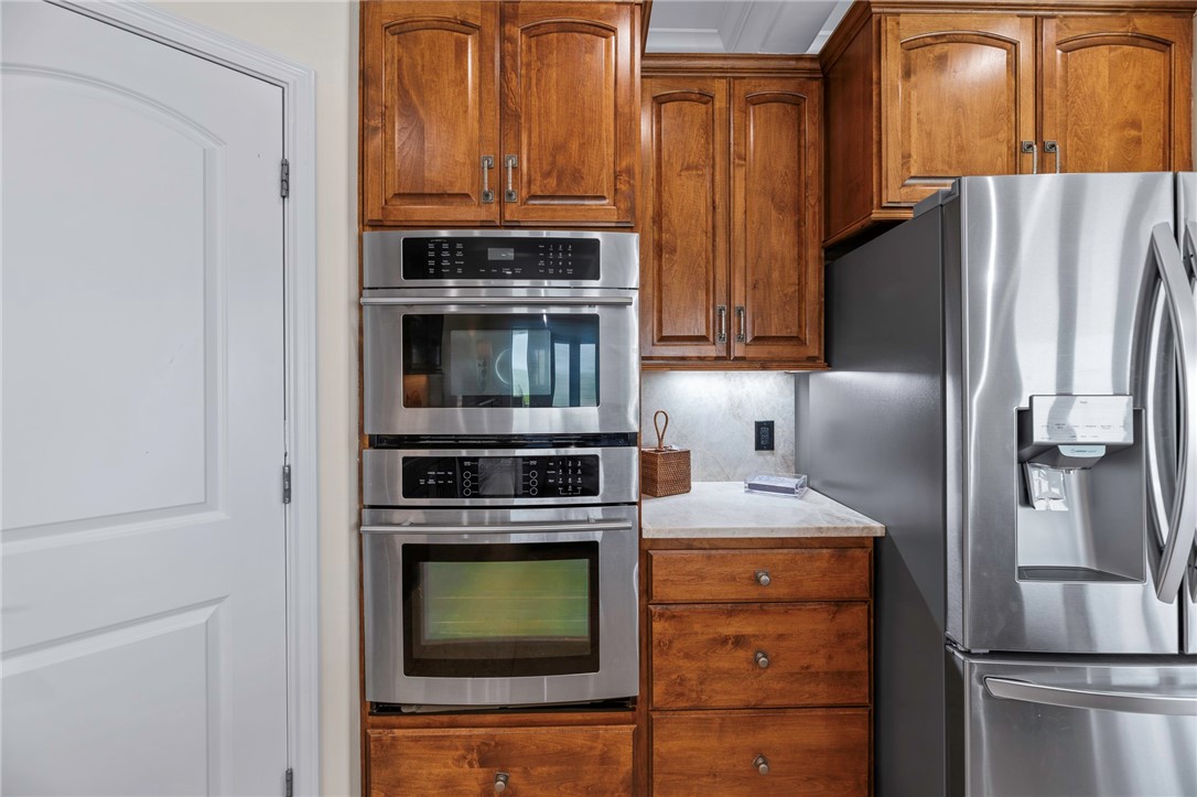 317 Bayview Dr