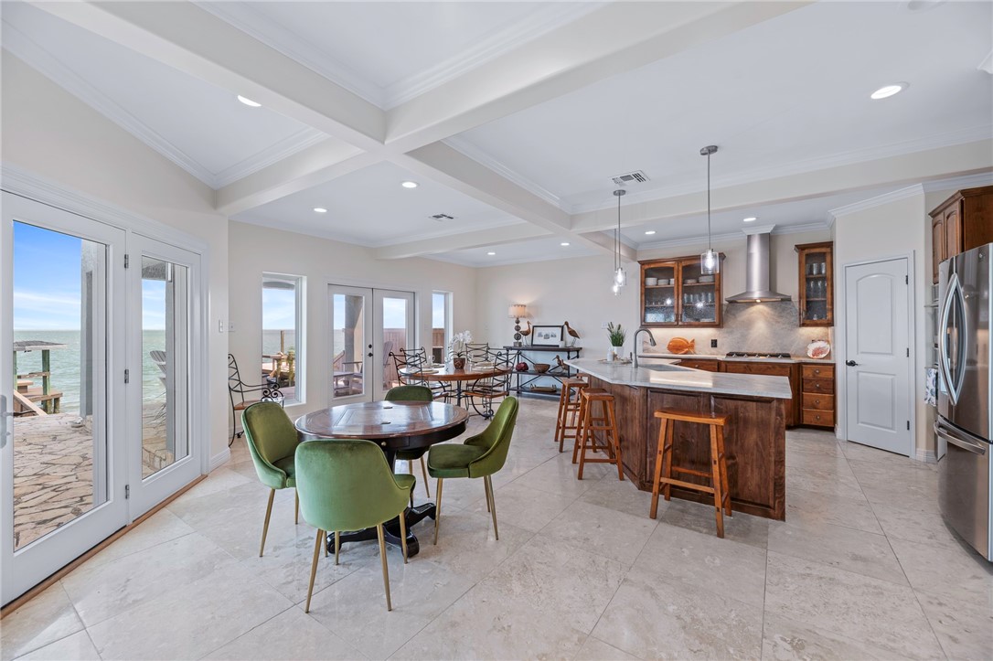 317 Bayview Dr