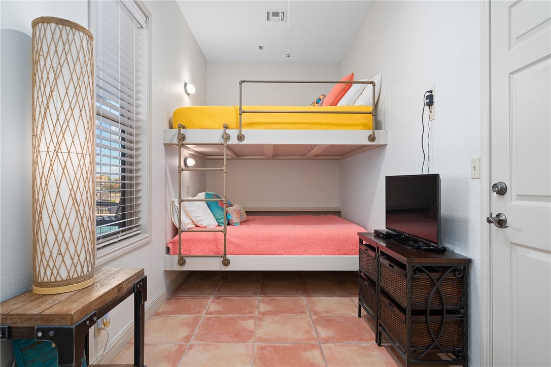 1114 Bay