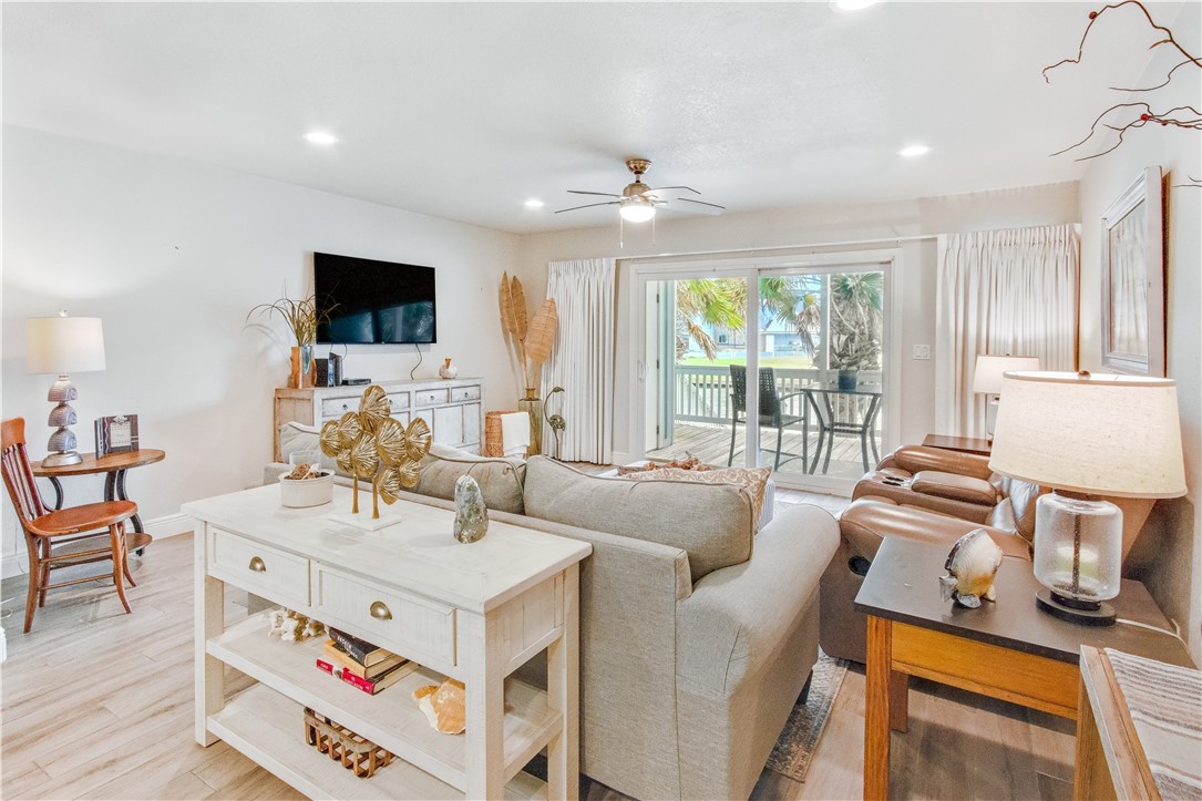 2292 FULTON BEACH Road N 402