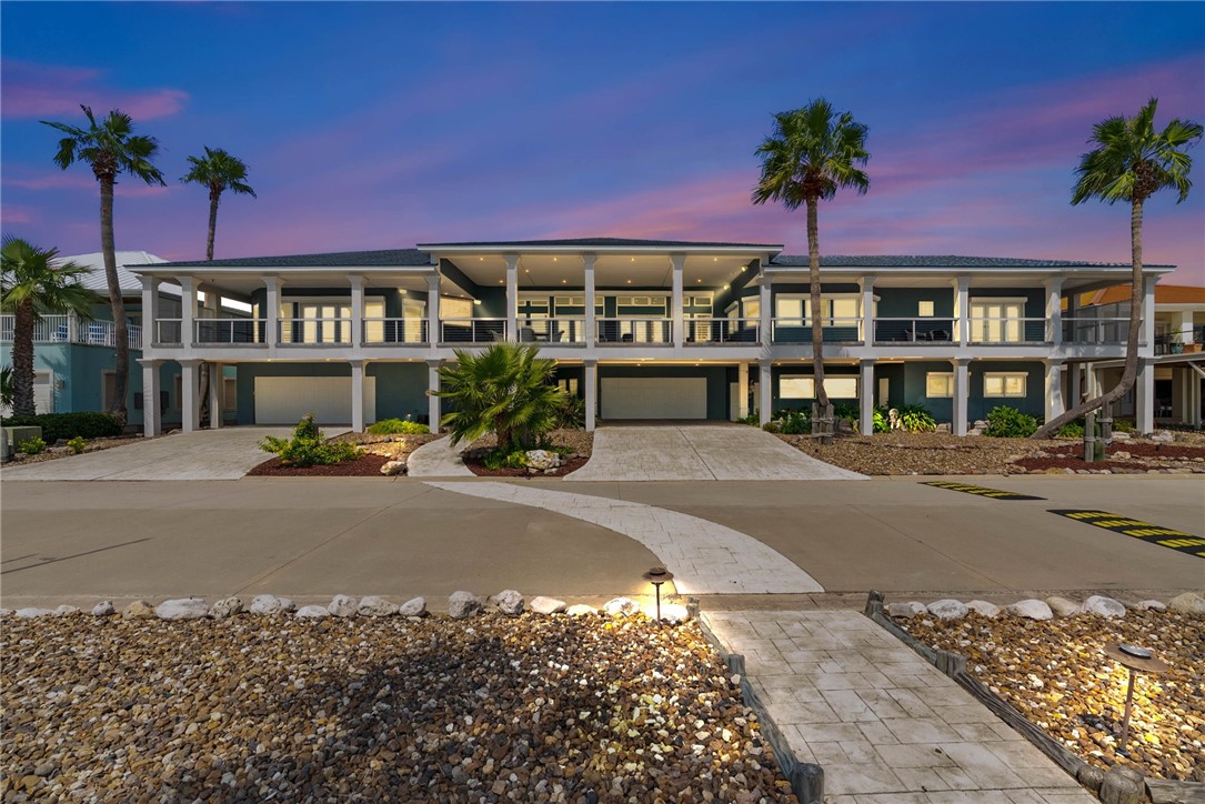 134 Bay Harbor Dr