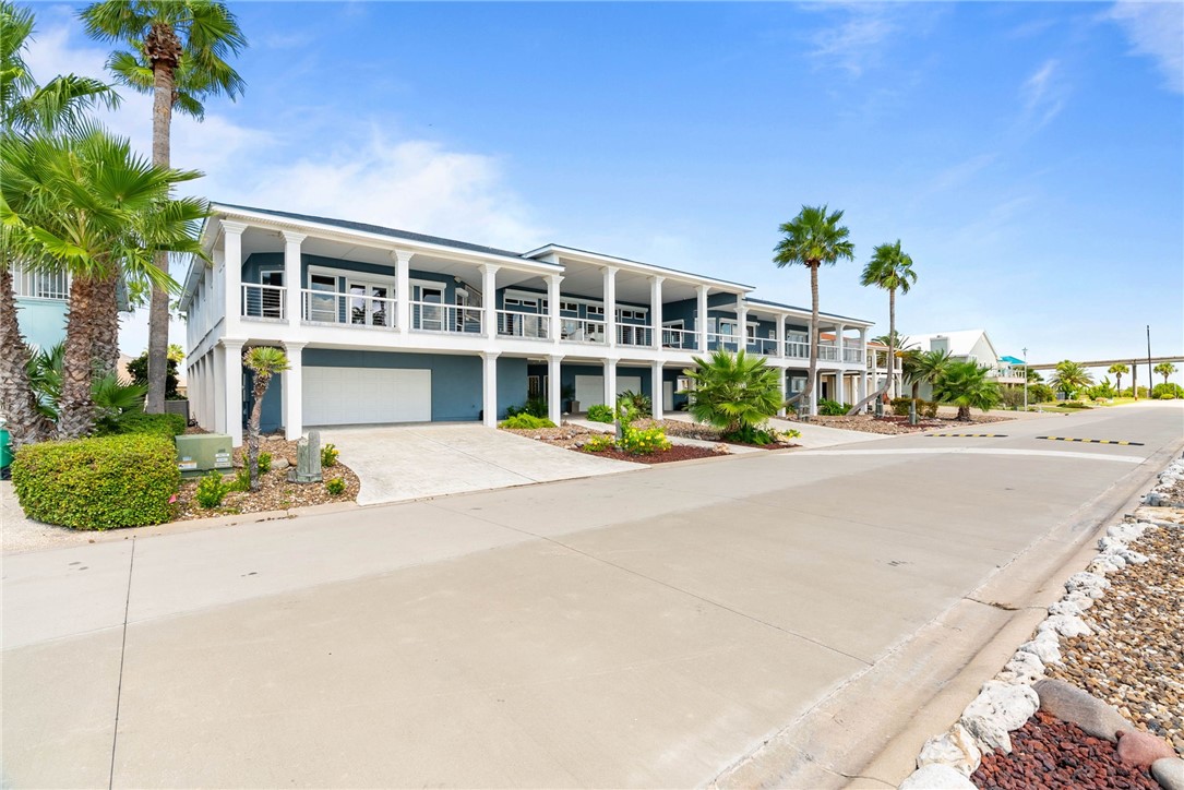 134 Bay Harbor Dr