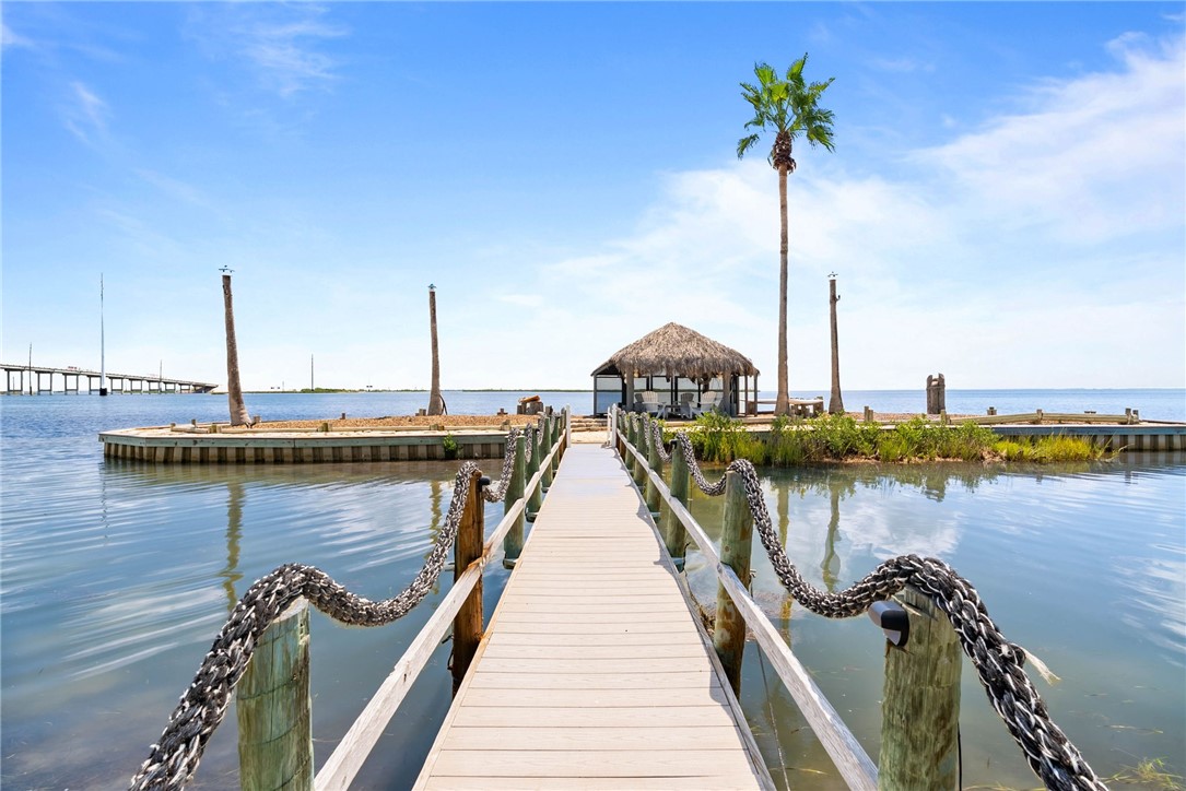134 Bay Harbor Dr
