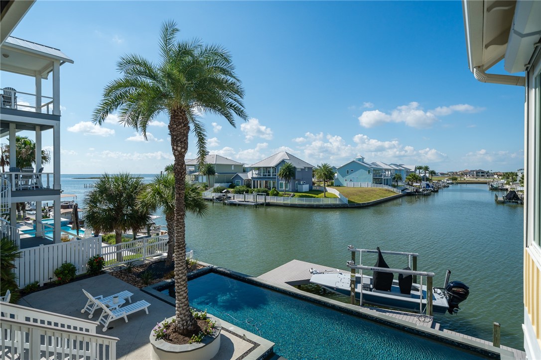 1017 North Isle
