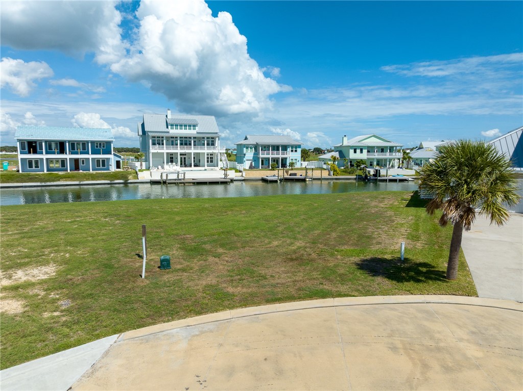 1045 Fiji Dr