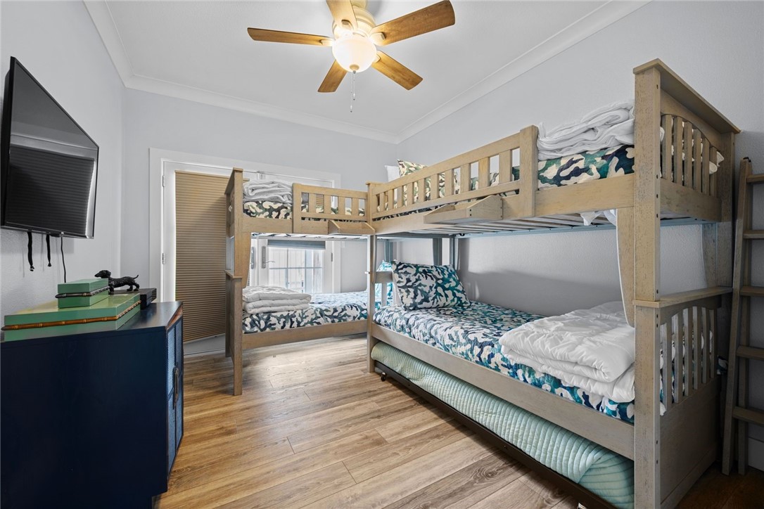 627 S Water St 101