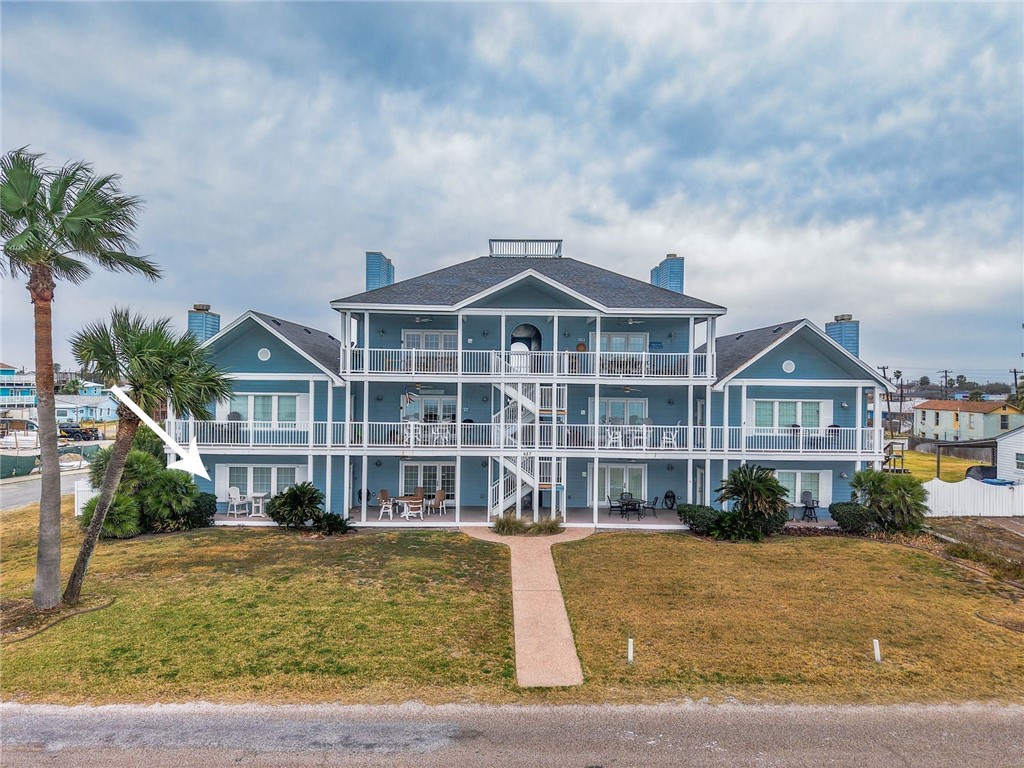 627 S Water St 101