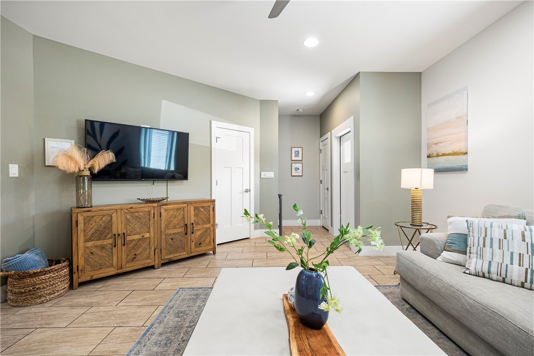 14306 Kemps Way