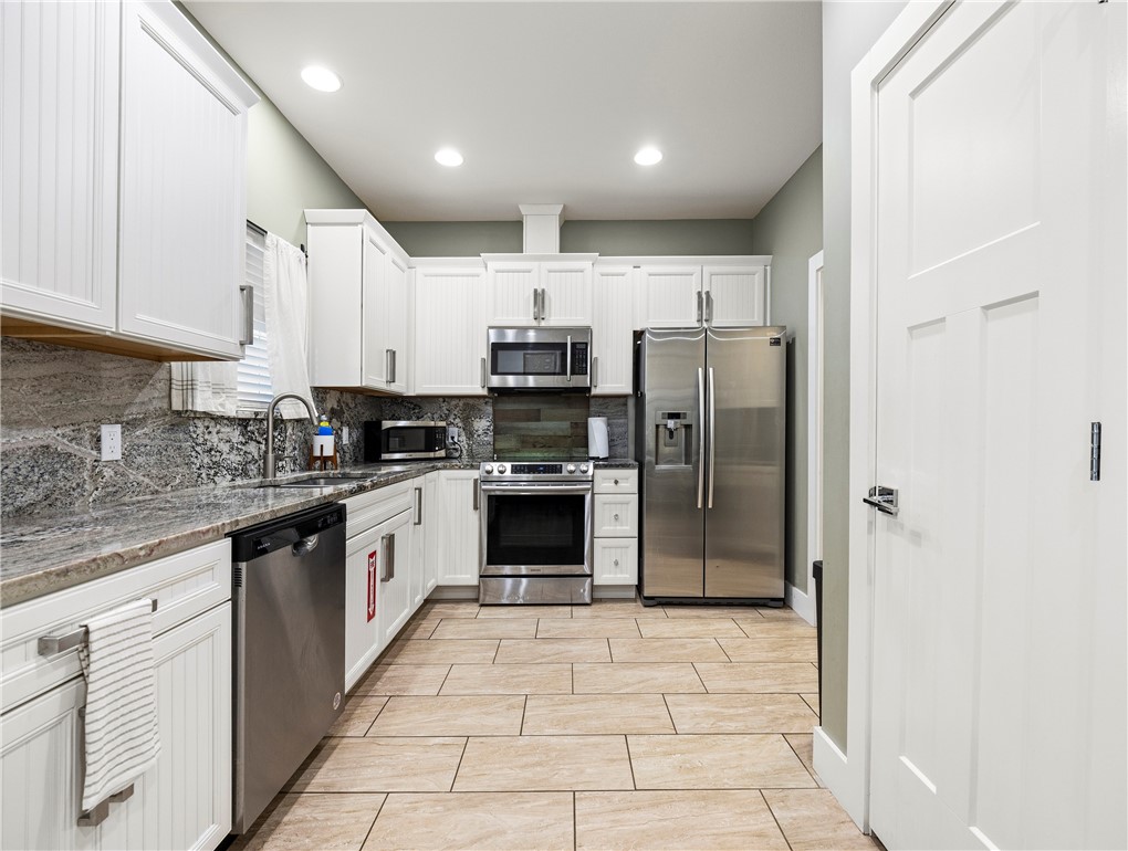 14306 Kemps Way
