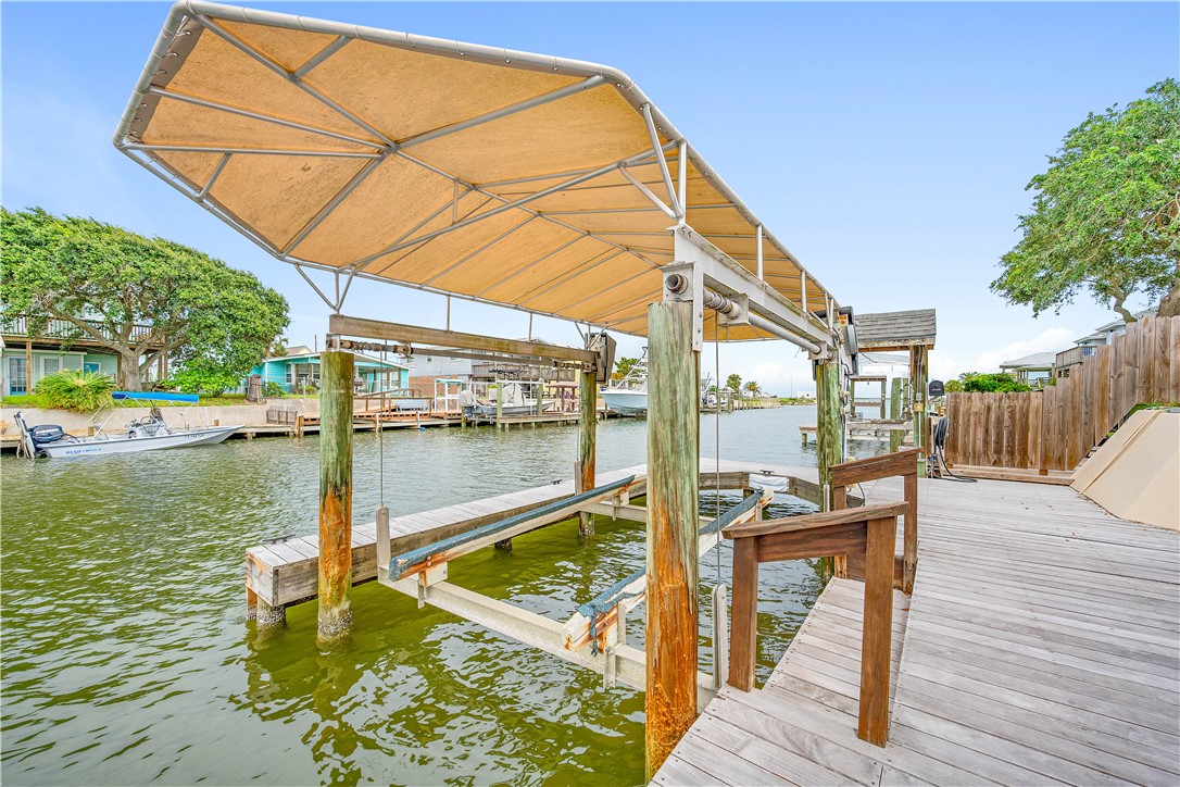 244 Starboard Ave