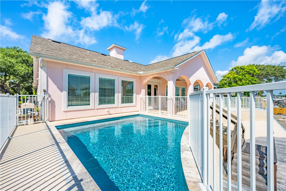 244 Starboard Ave
