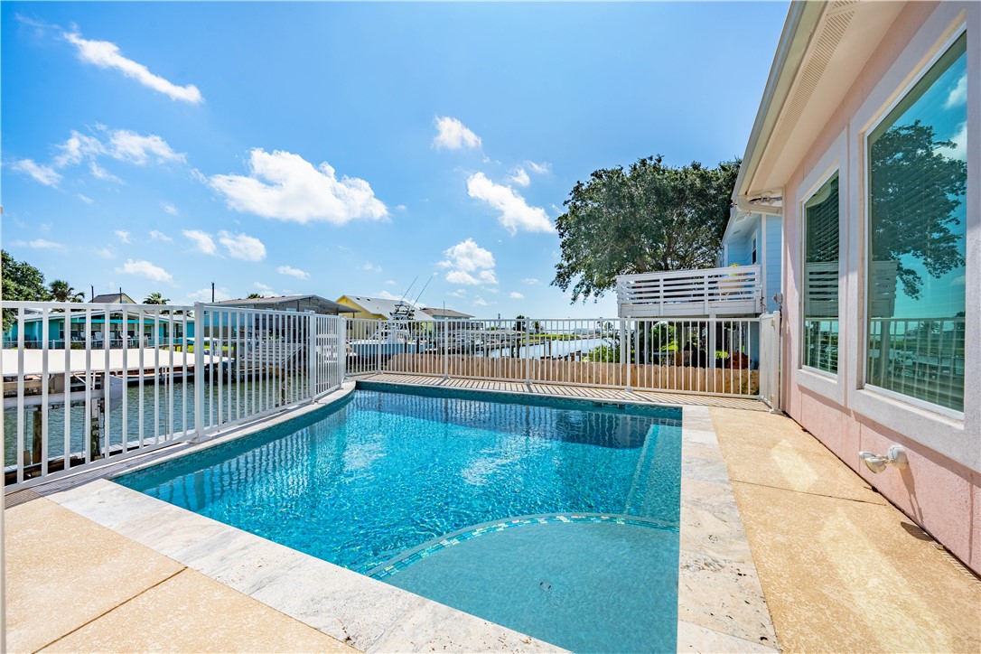 244 Starboard Ave
