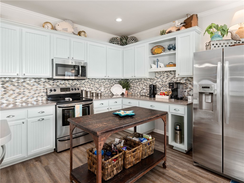 181 Port Saint Claire