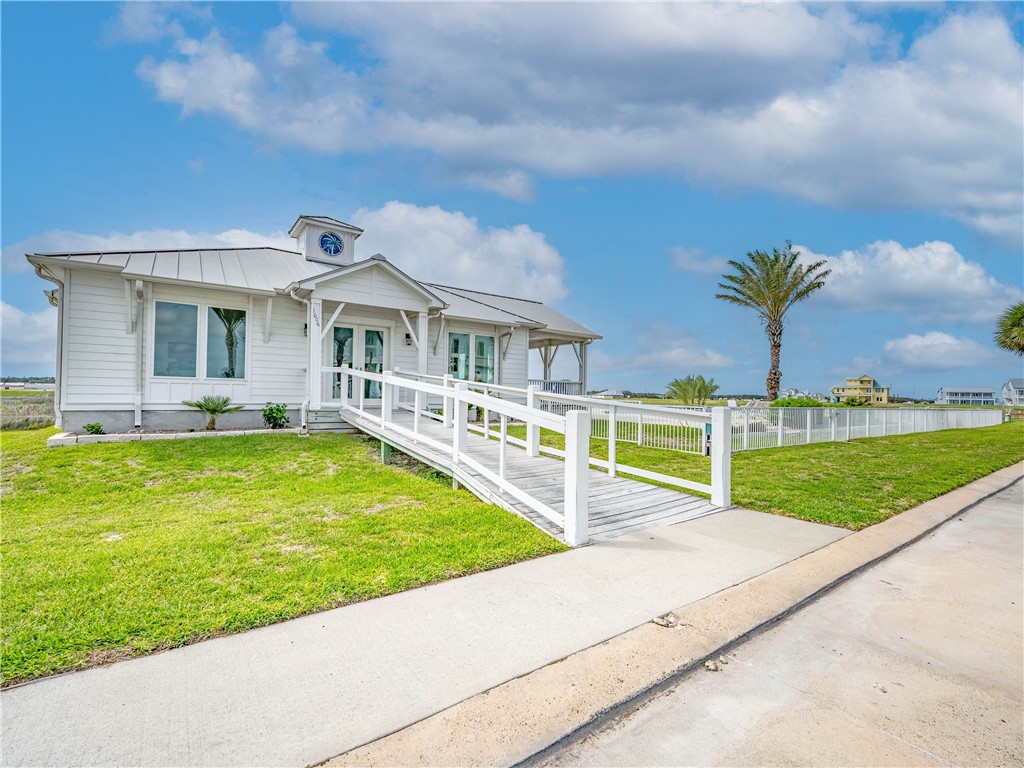 1010 Grand Cayman Ct