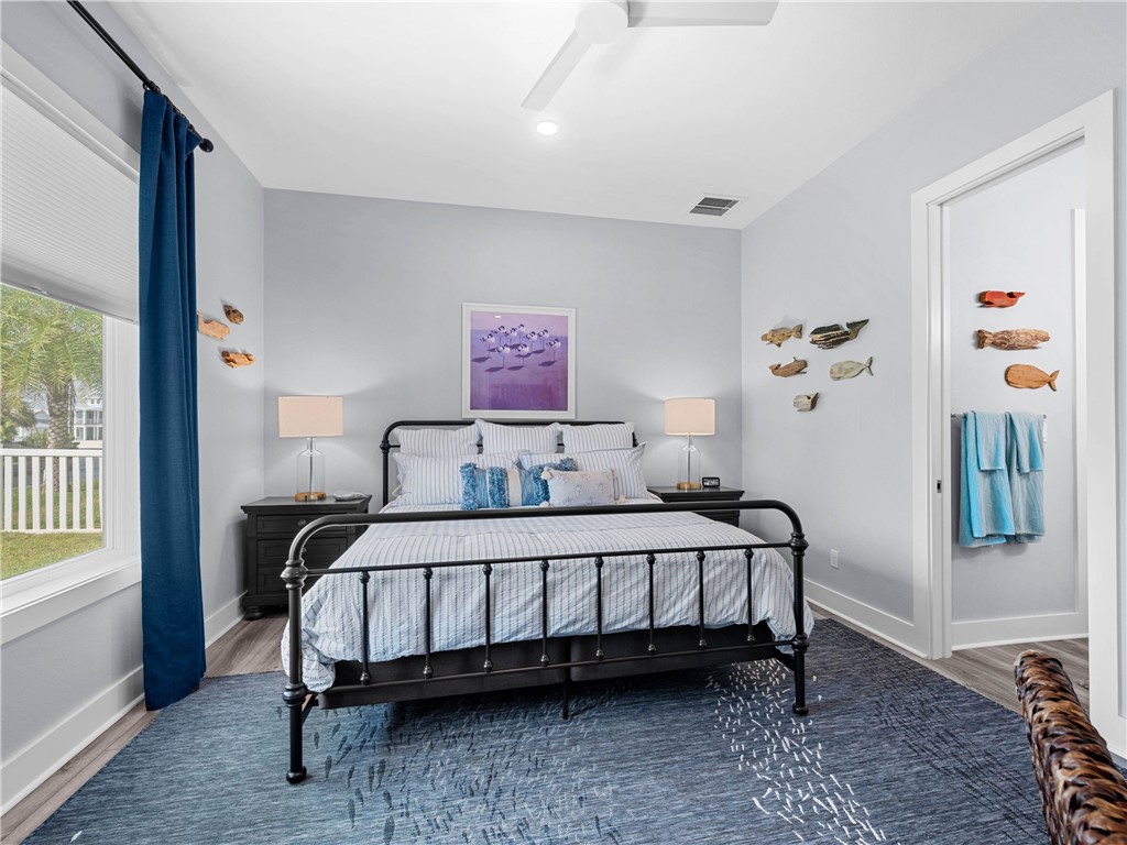 1010 Grand Cayman Ct