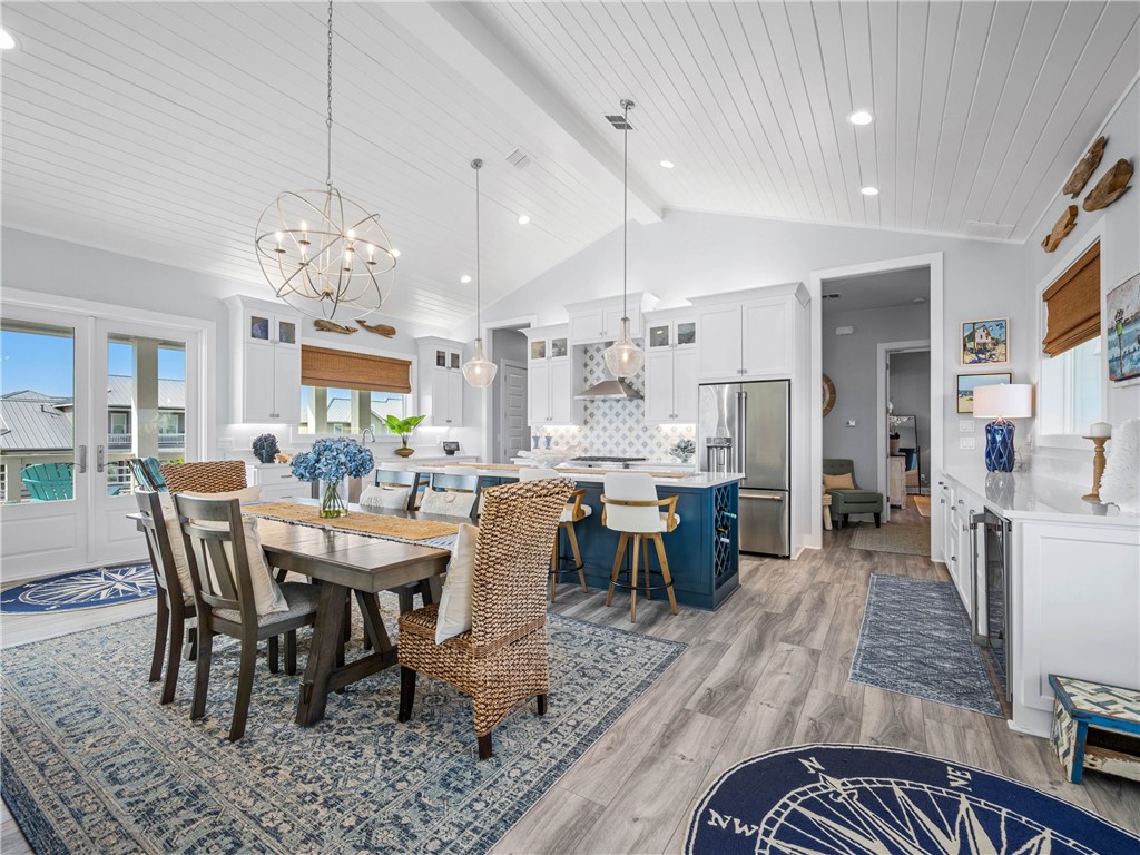 1010 Grand Cayman Ct