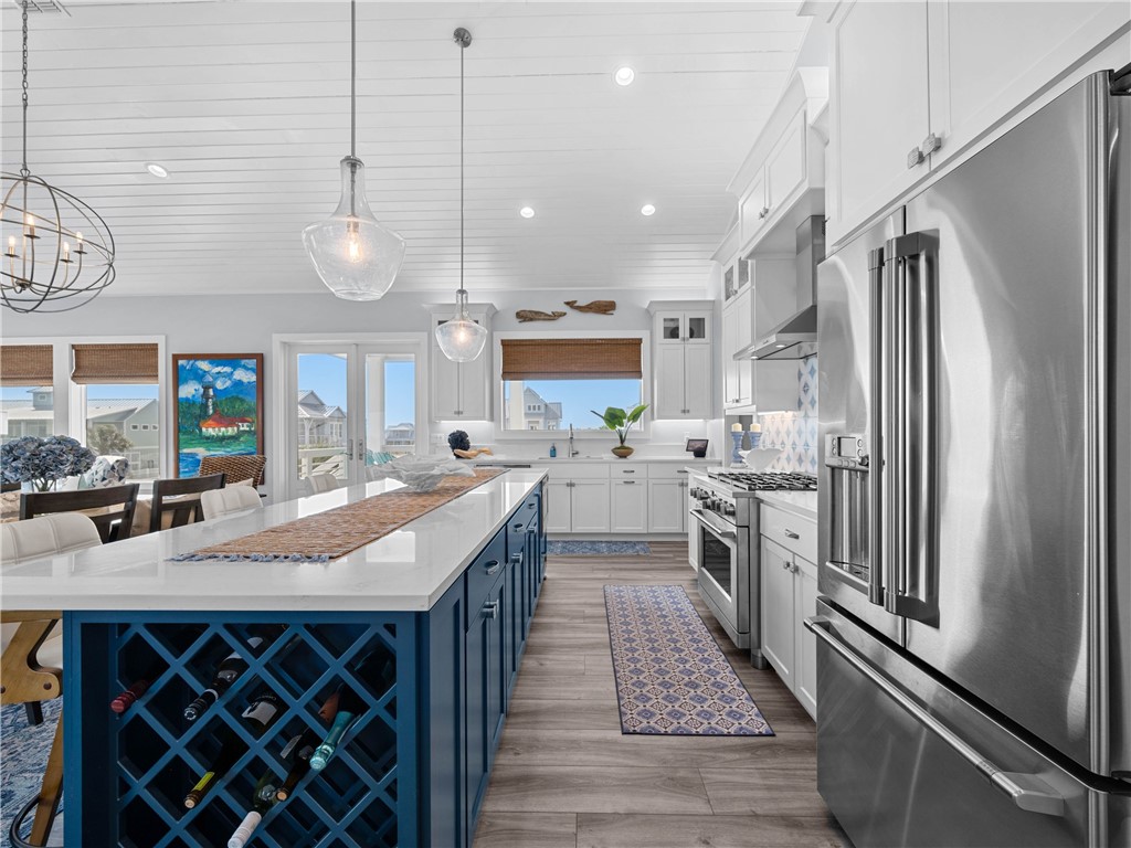 1010 Grand Cayman Ct