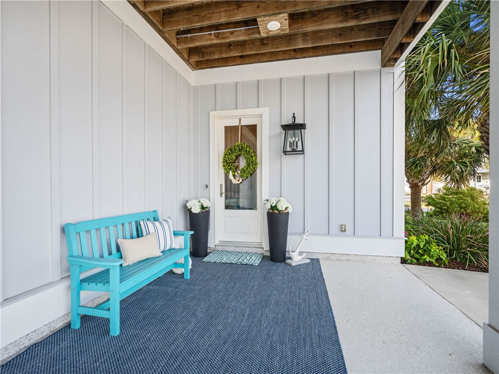 1010 Grand Cayman Ct