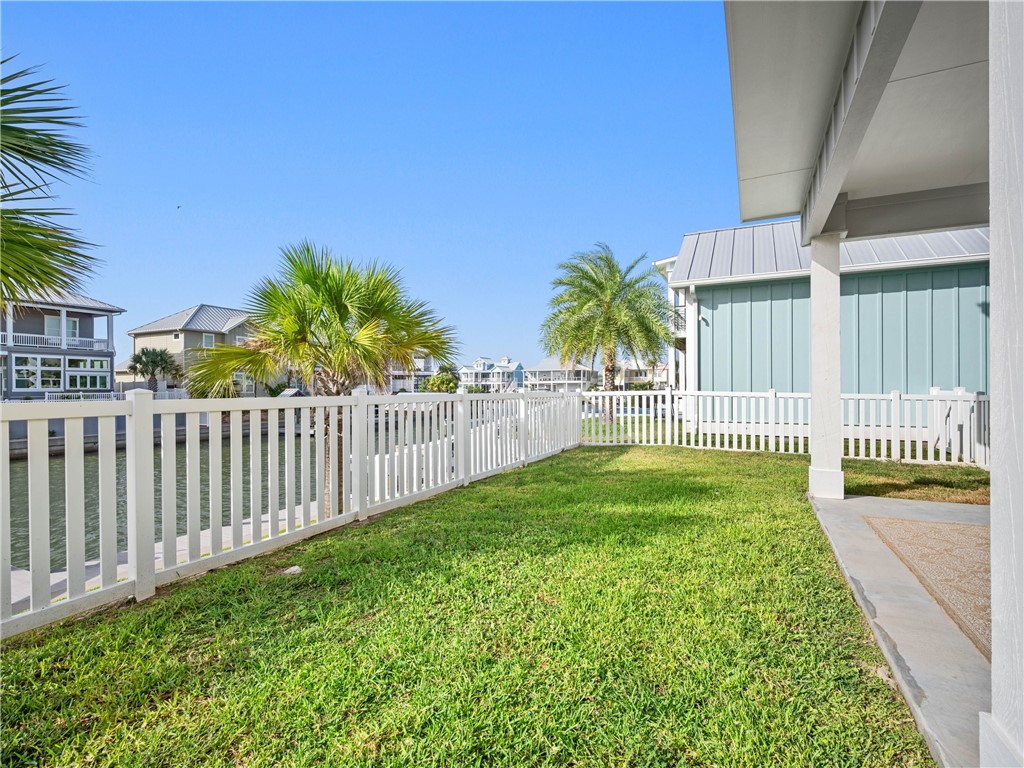 1010 Grand Cayman Ct