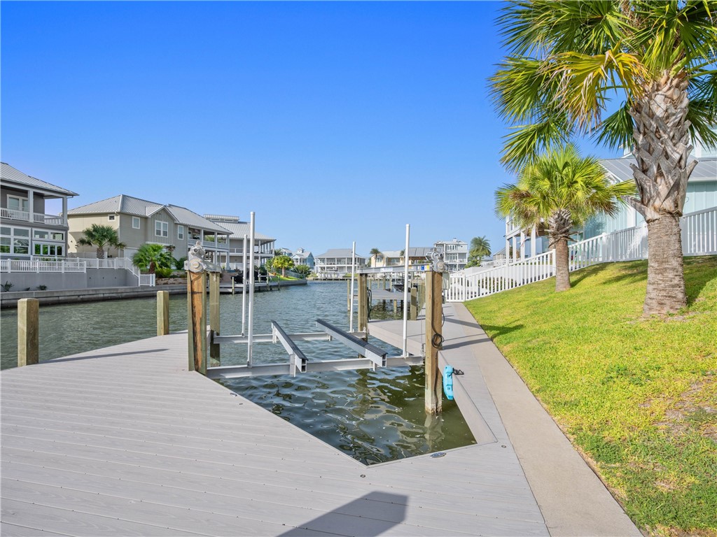 1010 Grand Cayman Ct